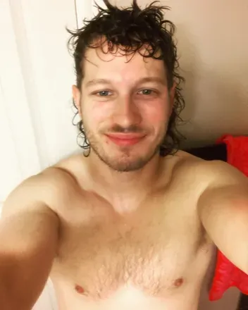 OnlyFans account  gmolightly avatar 1