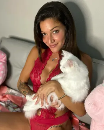 OnlyFans cuenta lindamenda avatar 1
