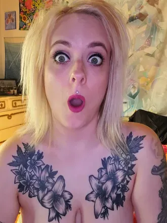 OnlyFans cuenta atomikblondeee avatar 1