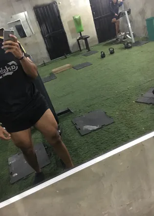 OnlyFans cuenta brownboy011 header 2