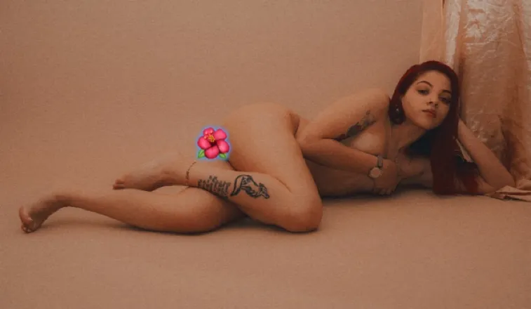 OnlyFans cuenta tina.a header 2