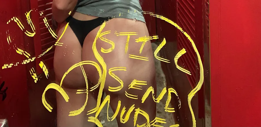 OnlyFans account  ezbootyy header 2