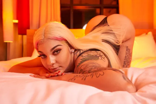 OnlyFans cuenta cymba header 2