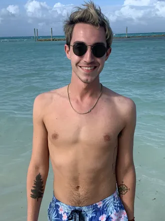 OnlyFans cuenta azcollegeboy header 2