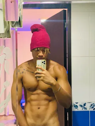 OnlyFans cuenta luck_buck avatar 1