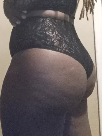 OnlyFans cuenta misstoxicchocolate header 2