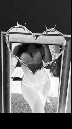 OnlyFans cuenta hiinaa header 2