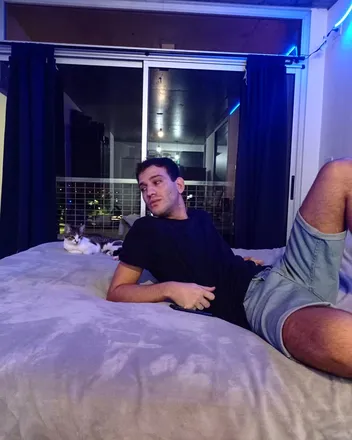 OnlyFans cuenta john.xx header 2