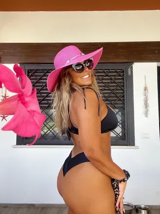OnlyFans cuenta superchicca27 avatar 1