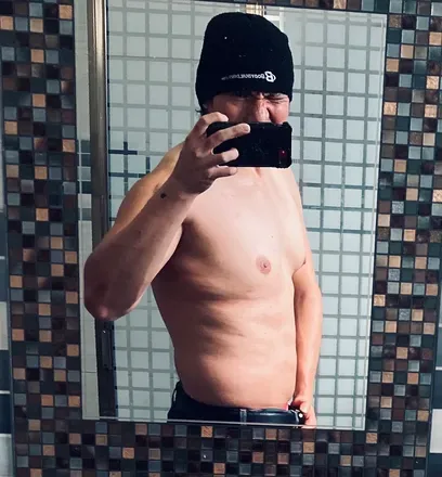 OnlyFans cuenta vic_simbron avatar 1