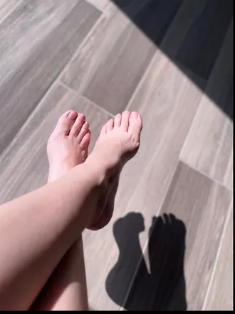 OnlyFans account  u262100856 header 2