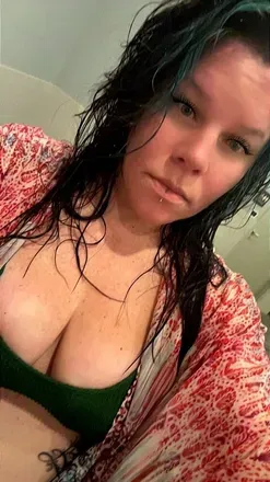 OnlyFans account  greeneyedcutie19 avatar 1
