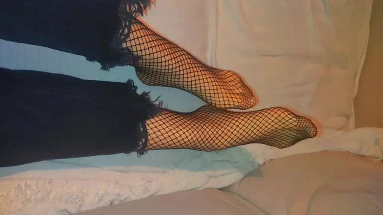 OnlyFans cuenta feetgurl_uwu header 2