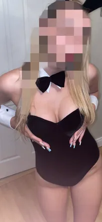 OnlyFans cuenta torigrey0 header 2