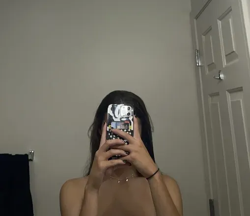 OnlyFans account  petalfans avatar 1