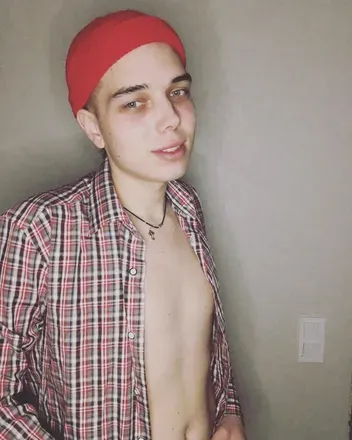 OnlyFans cuenta aleksandrgrank7 avatar 1