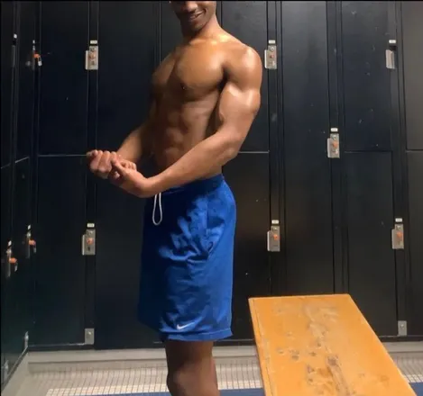 OnlyFans cuenta milktank22 header 2