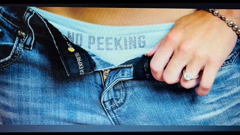 OnlyFans cuenta carmelia_39 header 2