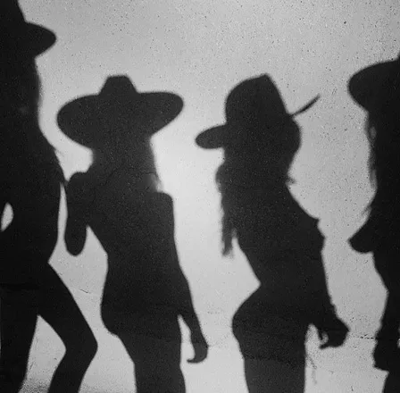 OnlyFans cuenta long_livecowgirls header 2