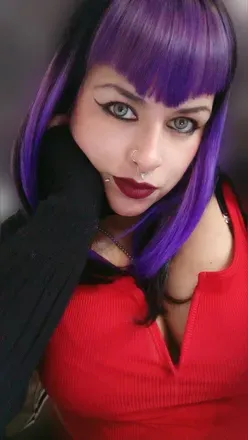 OnlyFans cuenta queen_osiris avatar 1