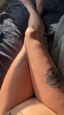 OnlyFans account  fitmom420 header 2