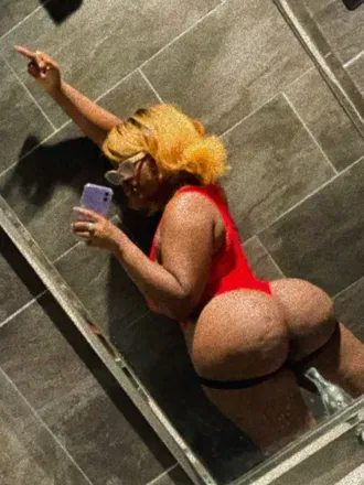 OnlyFans cuenta candybabyyee header 2