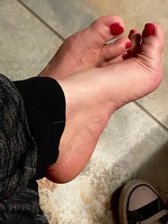 OnlyFans cuenta elliedeee28 avatar 1