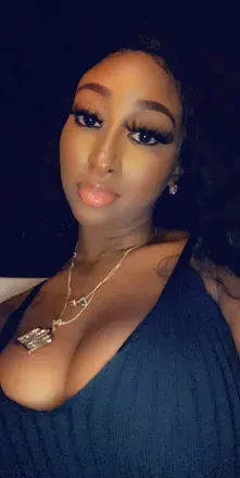 OnlyFans cuenta prettypinkagua avatar 1
