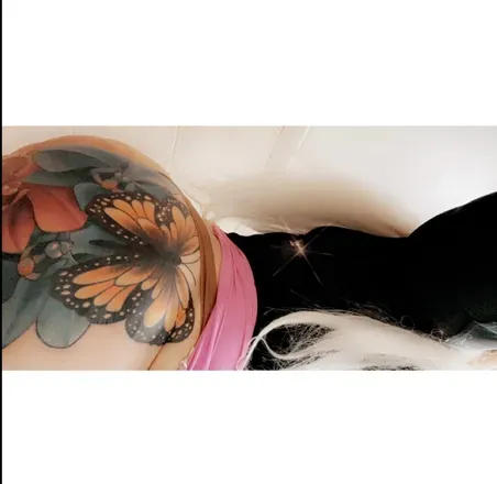 OnlyFans cuenta barbienicki999 header 2