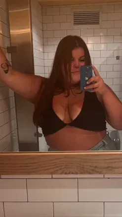 OnlyFans cuenta lilmamastits avatar 1