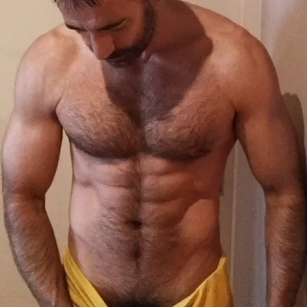 OnlyFans account  mascle header 2