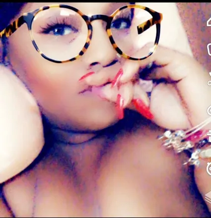 OnlyFans cuenta msprettytoni header 2