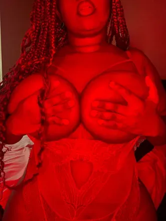OnlyFans cuenta tasteofhoneyxxx header 2