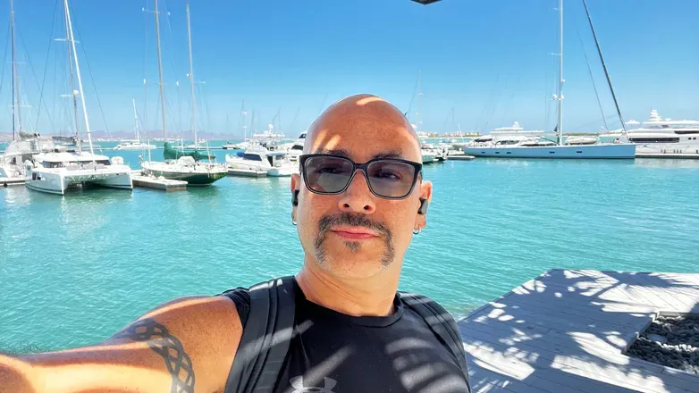 OnlyFans cuenta alexxloraxx header 2