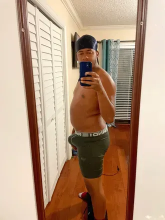 OnlyFans cuenta bighugechocalotecock avatar 1