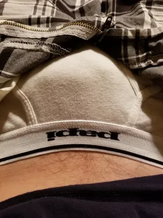 OnlyFans account  dad_briefly avatar 1