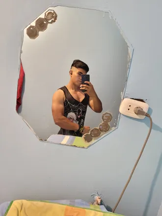 OnlyFans cuenta mr.musculosmoret header 2