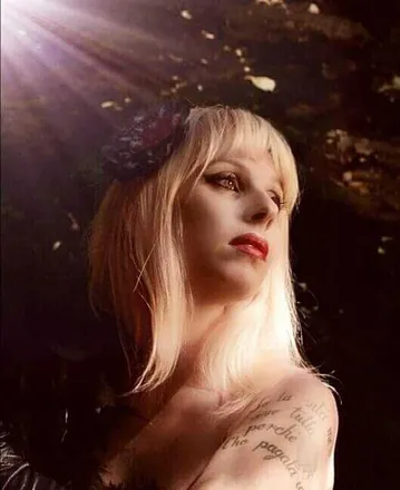 OnlyFans cuenta ladybbburlesque header 2