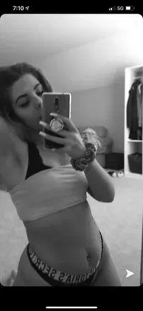 OnlyFans account  shaylanaelove header 2