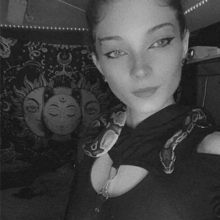OnlyFans cuenta khadijahchronic header 2
