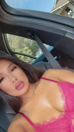 OnlyFans cuenta prettybaebay444 avatar 1