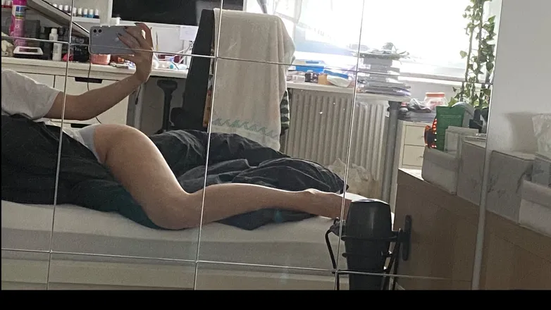 OnlyFans cuenta leana08 header 2