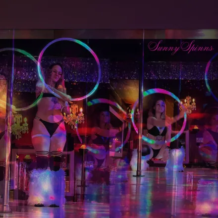 OnlyFans cuenta sunny_spinns header 2