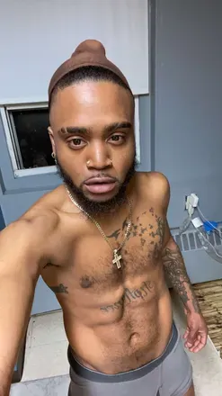 OnlyFans account  brickslou avatar 1