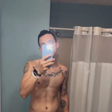 OnlyFans cuenta slickworldoffun header 2