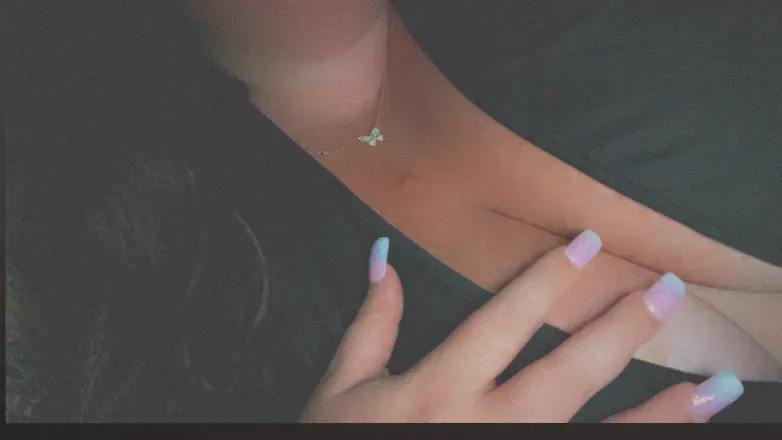 OnlyFans cuenta bralesshayhay header 2