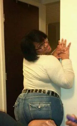 OnlyFans cuenta mommythickkums87 header 1