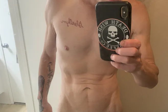 OnlyFans account  dmacchilla header 2