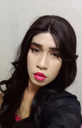 OnlyFans account  crossdresserwanida avatar 1