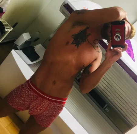 OnlyFans cuenta sir-kinz header 2